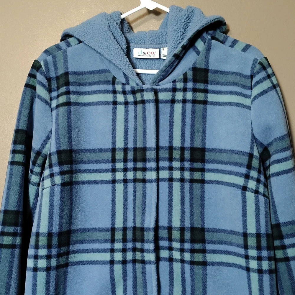 D & Co Blue Plaid, Hooded, Full Zip/Button, Fleece, Lined Jacket Size  M - Picture 4 of 9